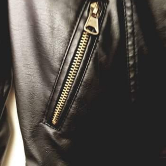 Juniors black leather jacket - Picture 3 of 4